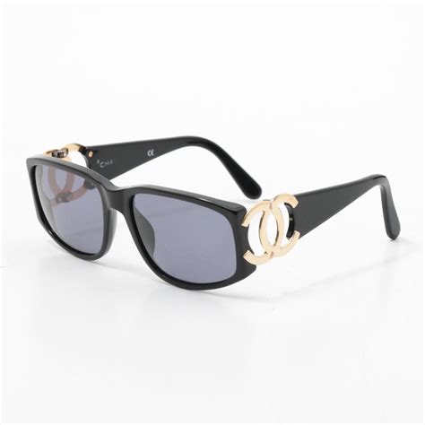 CHANEL CC Logo Sunglasses 02461 Black 